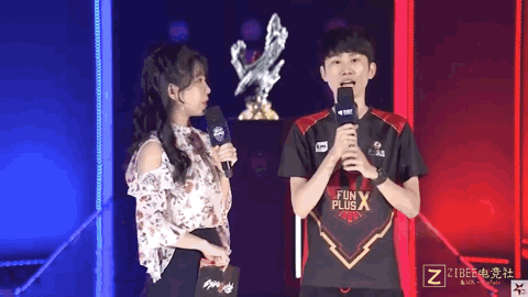 格外令人难 格外令人难