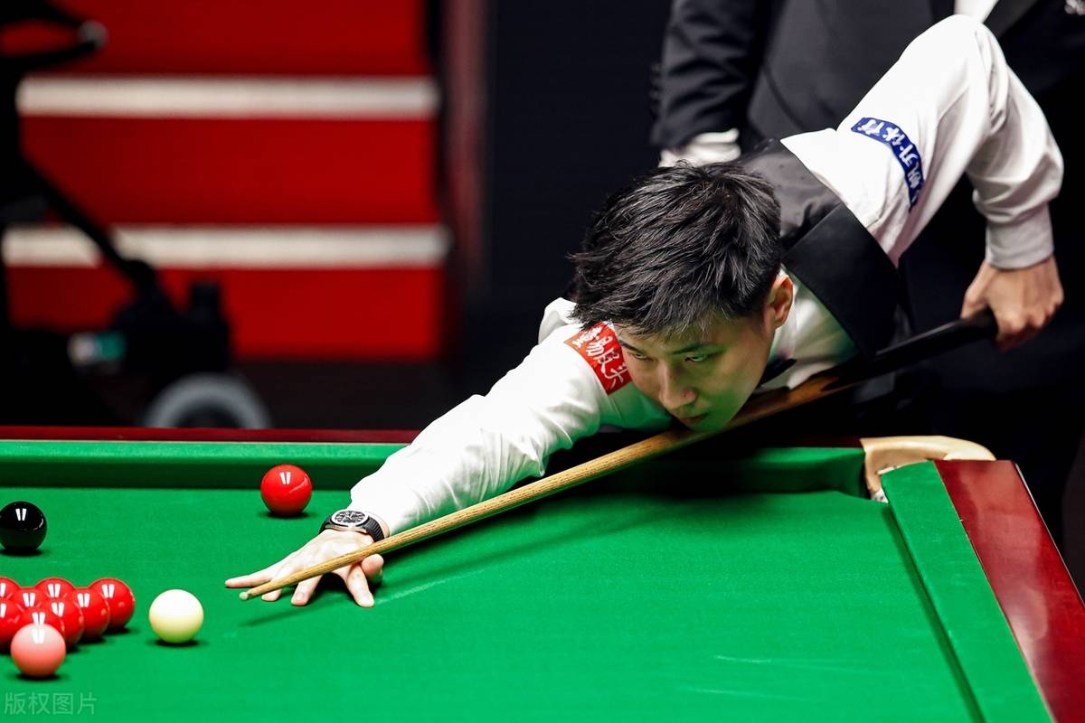 一个赛季中 一个赛季中